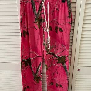 Pink Camouflage REALTREE straight leg Pants